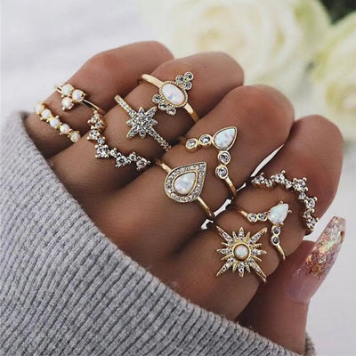Unique package containing 8 to 12 rings