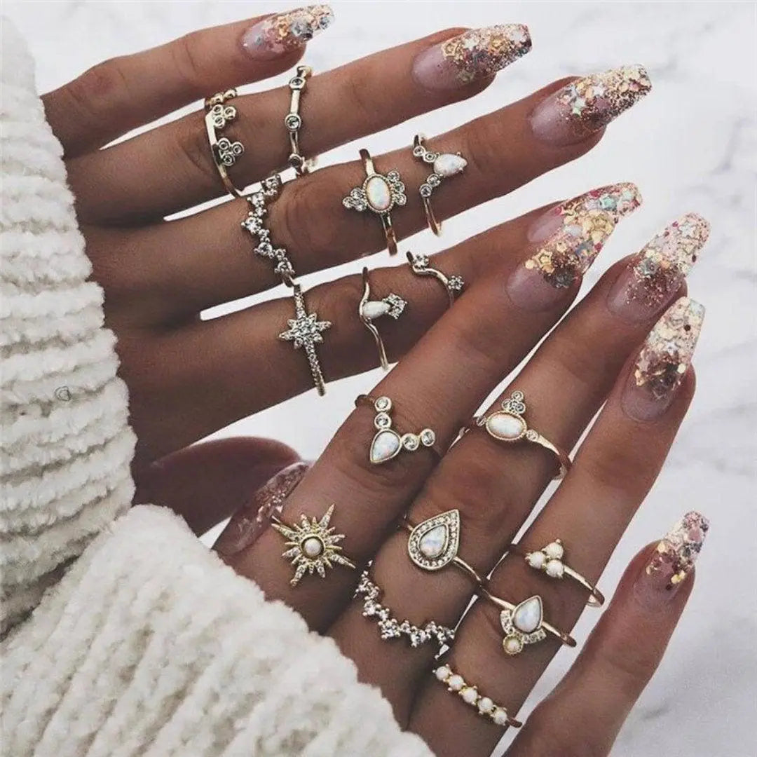 Unique package containing 8 to 12 rings