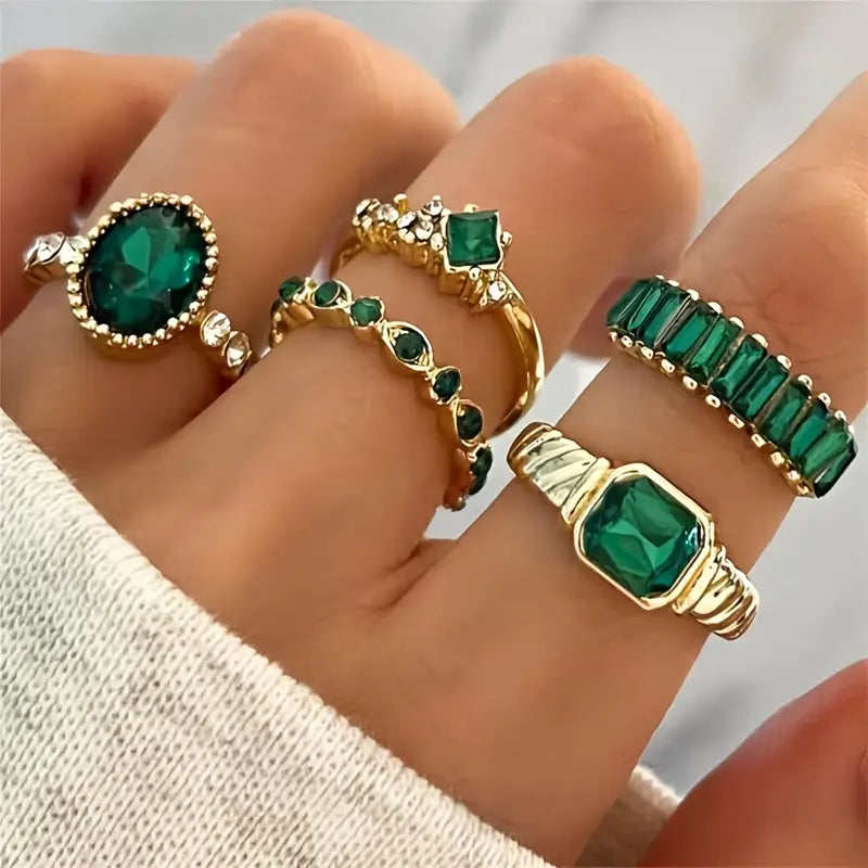 Zarina Luxury Emerald Ring Set | Gold