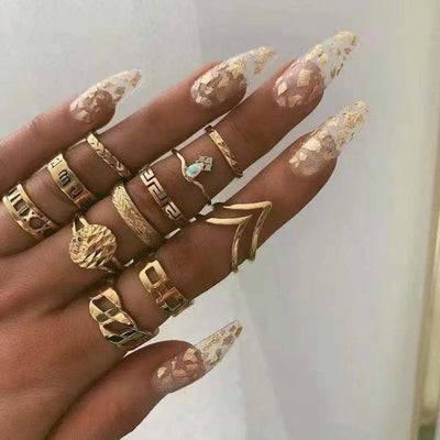 Unique package containing 8 to 12 rings
