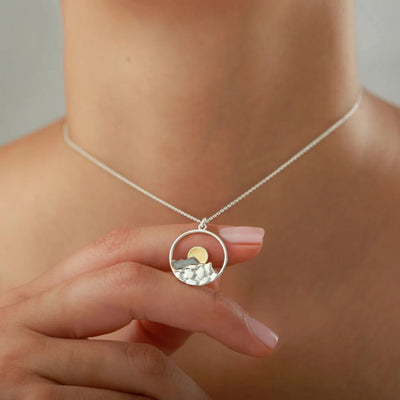 قلادة الجبل