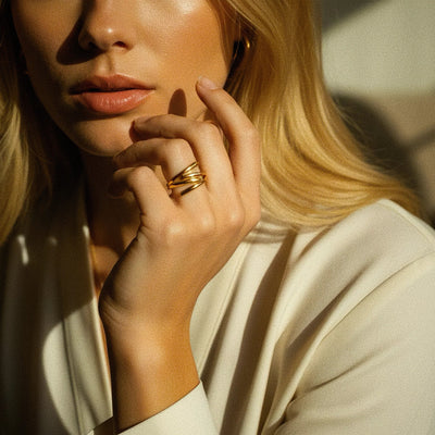 خاتم شاي المعاصر من الذهب