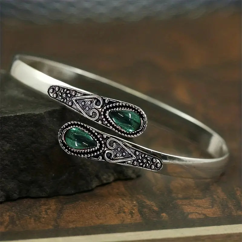 Esmeralda Devereaux Bracelet | White Gold