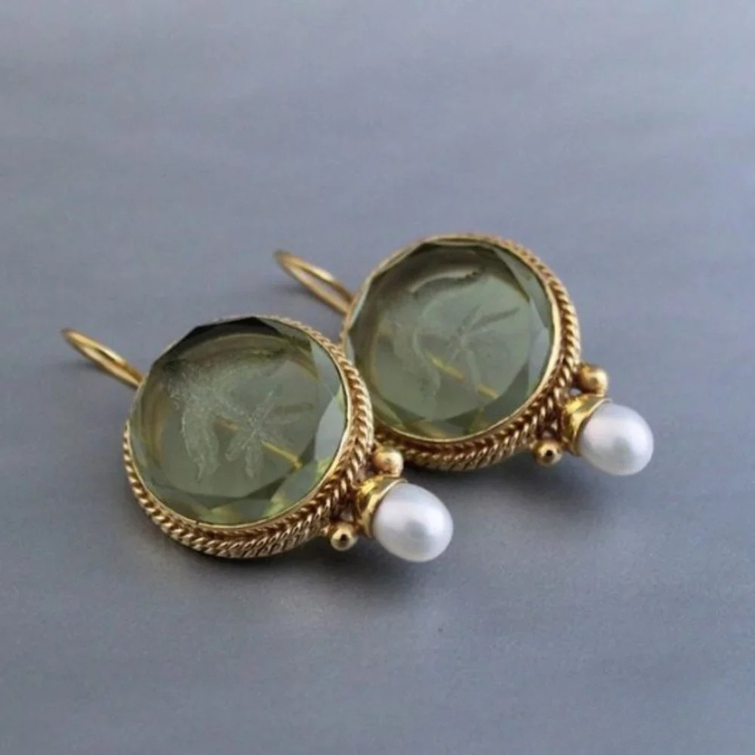 Antique Green Stone Pearl Earrings