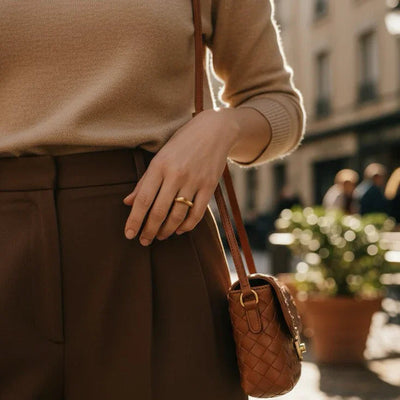 خاتم لوناتريا الذهبي الموجي