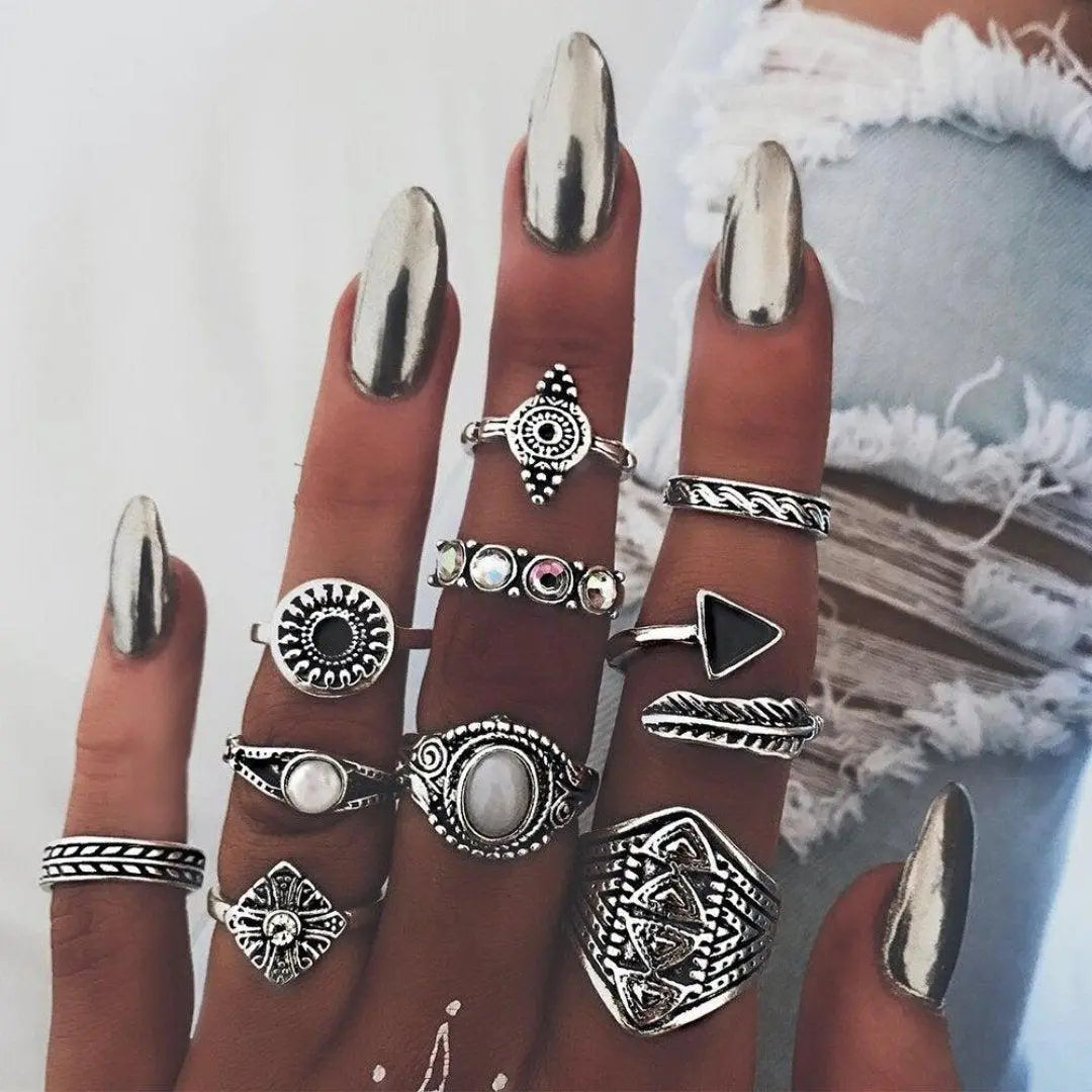 Unique package containing 8 to 12 rings
