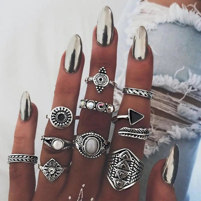Unique package containing 8 to 12 rings