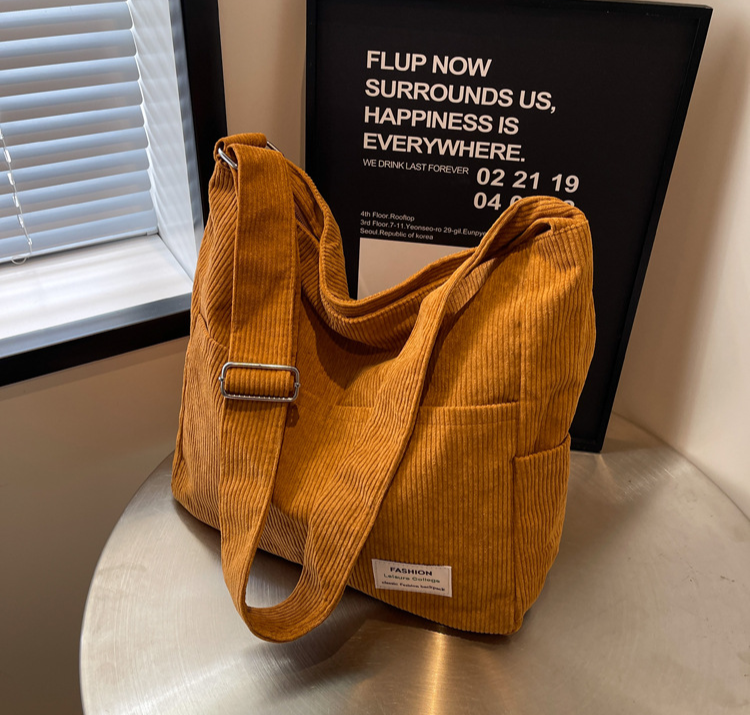 Alina - Corduroy Multi-Pocket Shoulder Bag