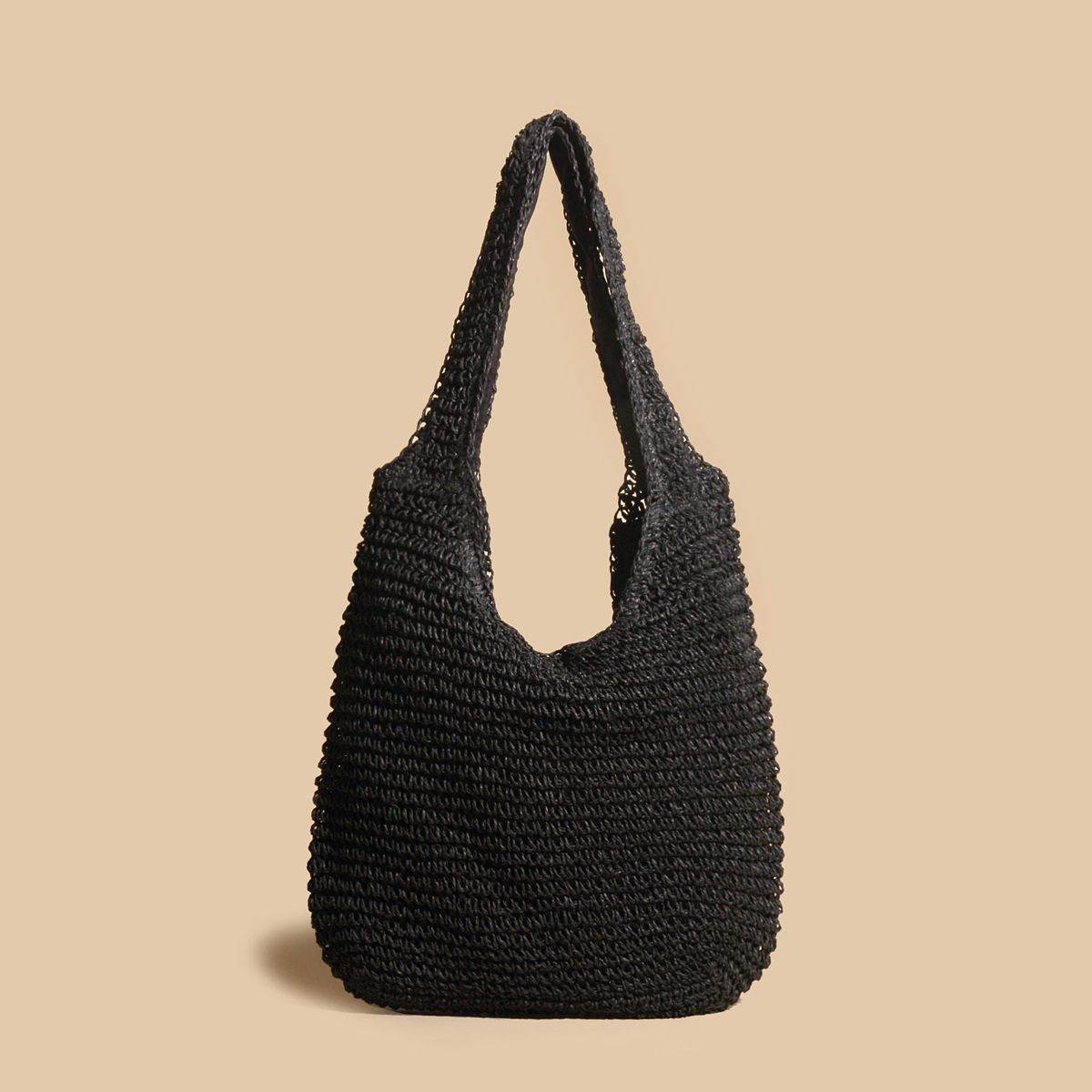 Valeria - Shoulder bag made of woven rattan straw 