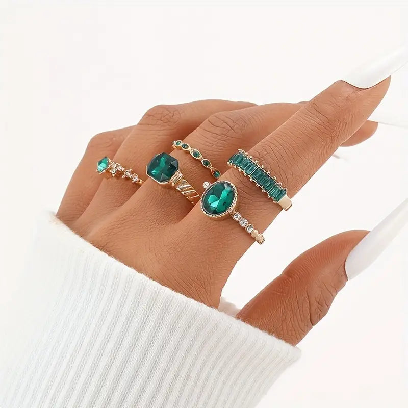 Zarina Luxury Emerald Ring Set | Gold