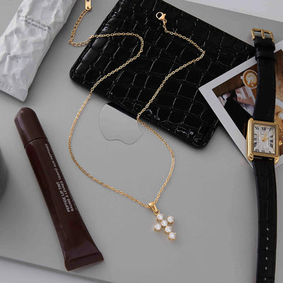 قلادة وينتر الماسية