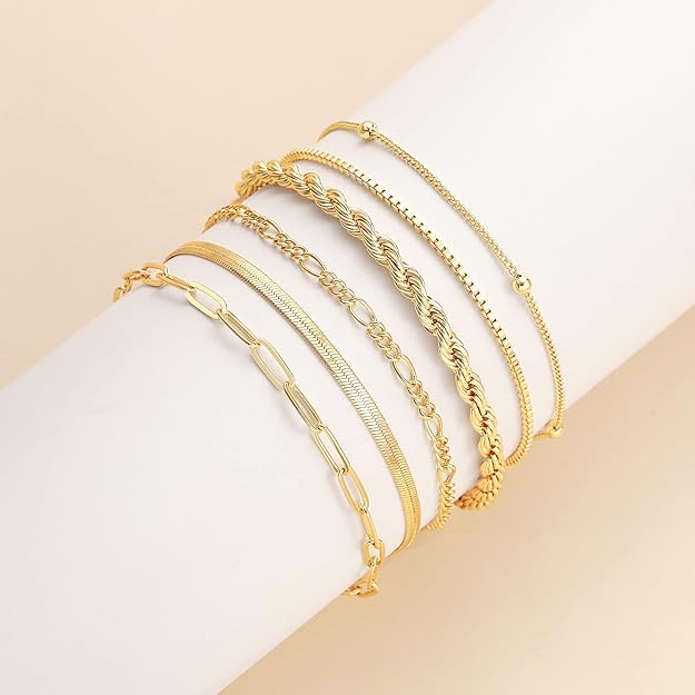 Isabella Vernetta Bracelet Collection | Gold