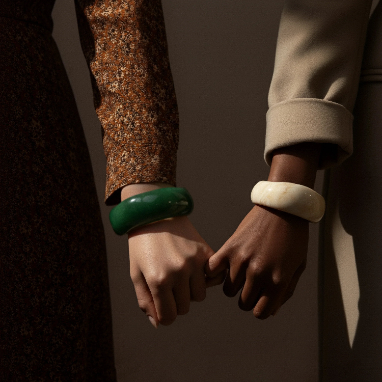 أساور جوليانا المنحوتة لخريف