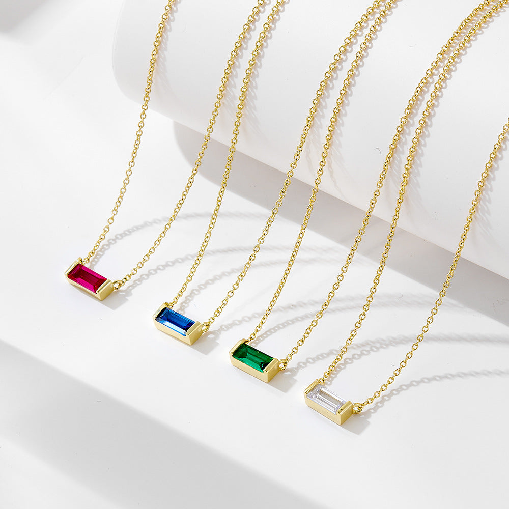 قلادة مع تعليقة حجر الميلاد بتصميم بسيط – مولينز