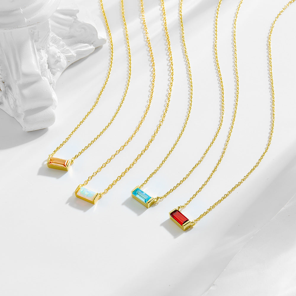 قلادة مع تعليقة حجر الميلاد بتصميم بسيط – مولينز