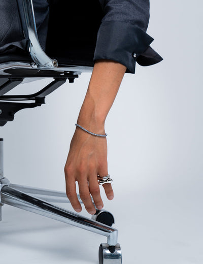 سوار إيفا تنس