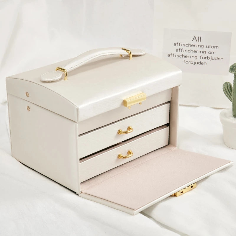 Milana's jewelry box 