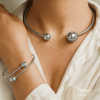 Simple Design Choker and Wristband Set | Gold