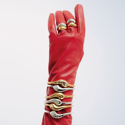 سوار كريستالي متدلي