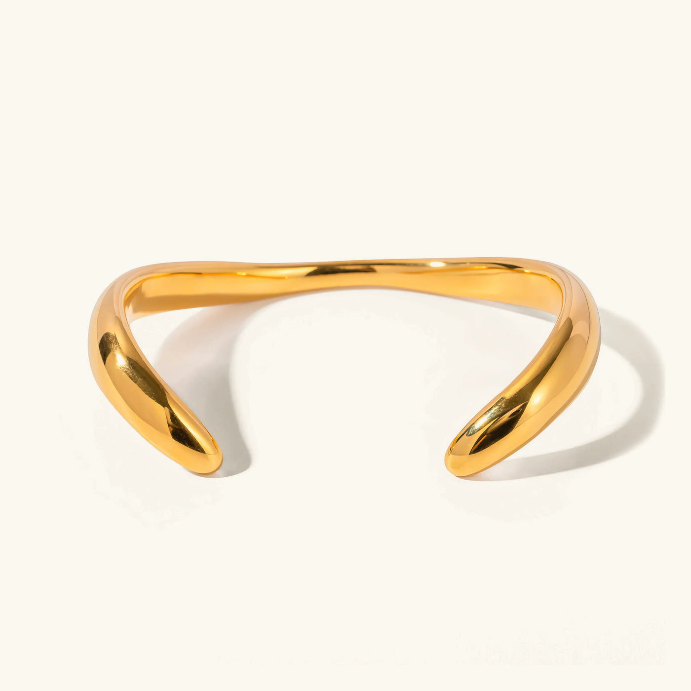 سوار أودريانا الذهبي المعاصر