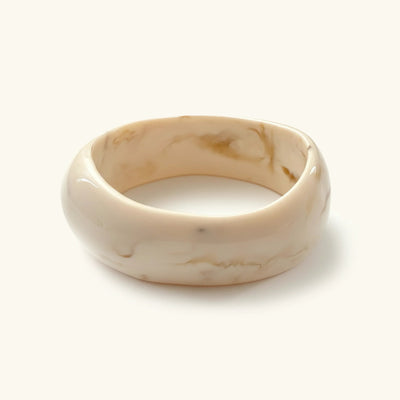 أساور جوليانا المنحوتة لخريف