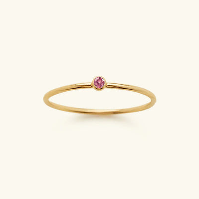 خاتم أميليا من الأحجار الكريمة