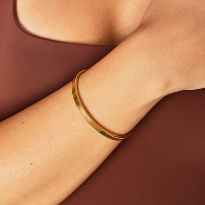 Lily's golden bracelet