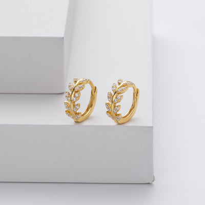 أقراط هوب بشكل ورقة فضية