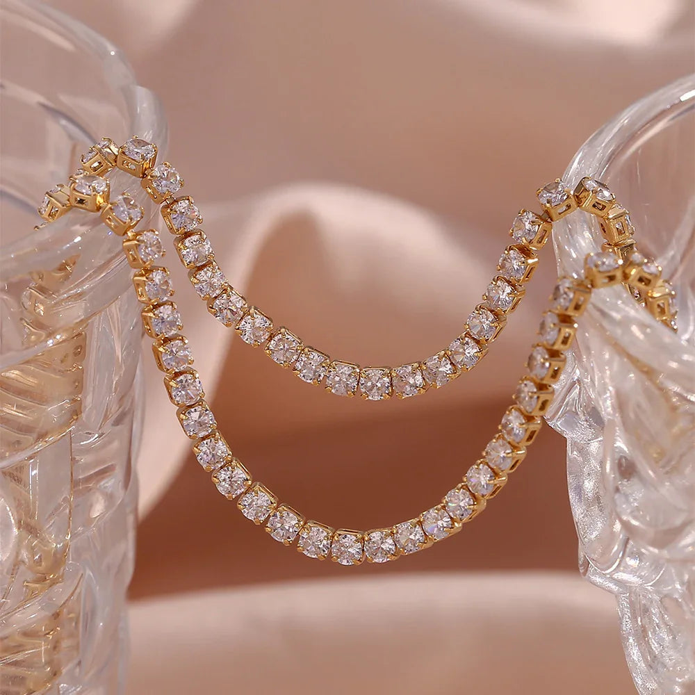 عقد إيزولد الماسي