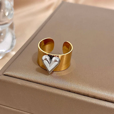 خاتم قلب قابل للتعديل