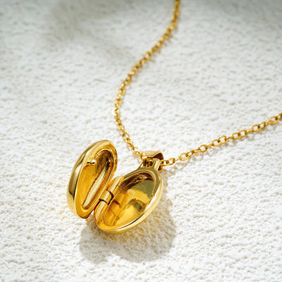 قلادة صور بيضاوية قديمة من الفولاذ المقاوم للصدأ