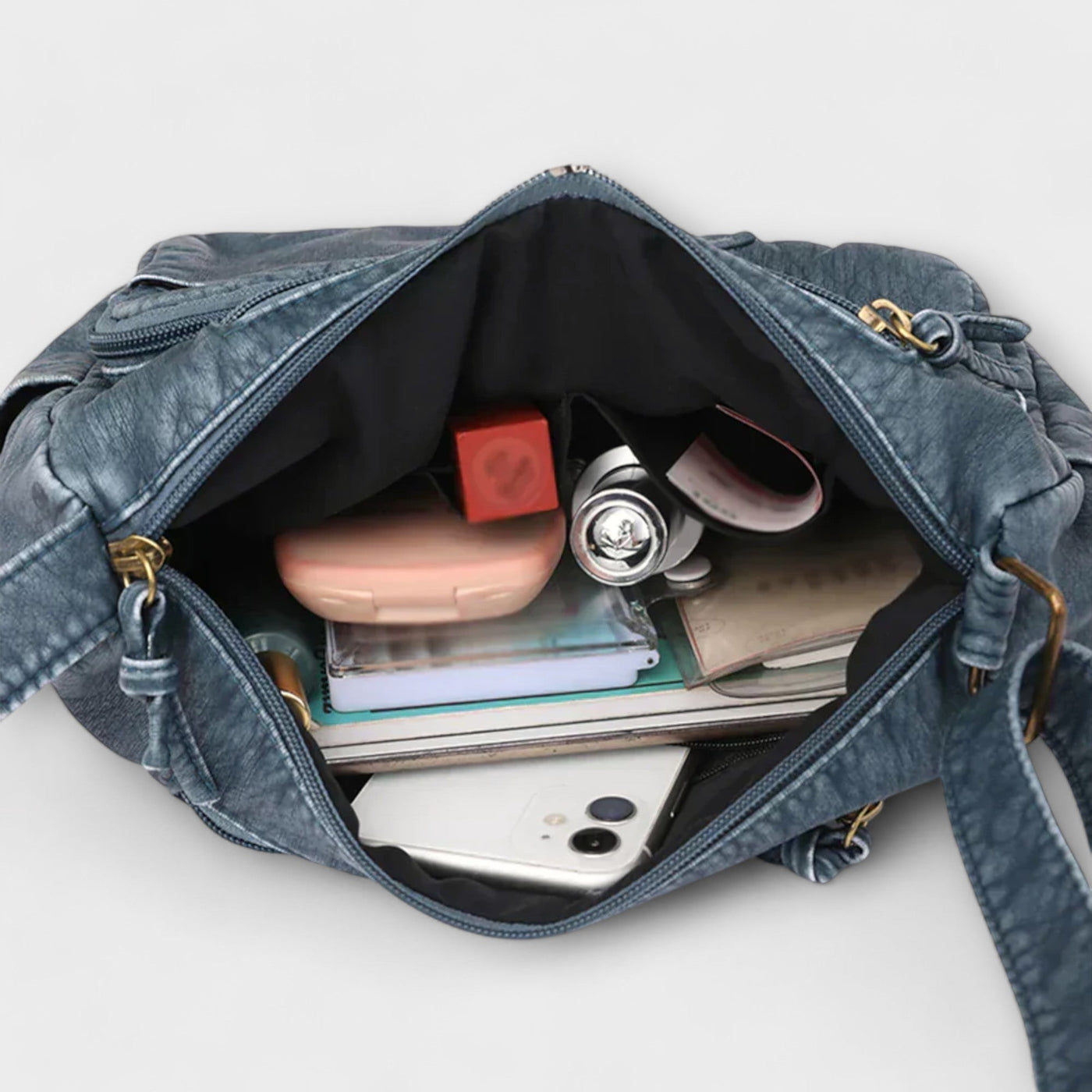 نيلا | حقيبة كتف أنيقة