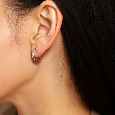 أقراط معلقة هندسية بسيطة