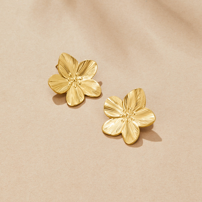 gold earrings