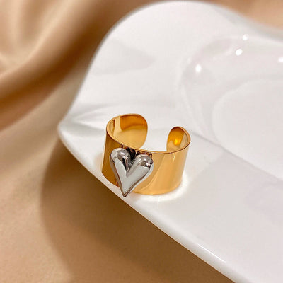 خاتم قلب قابل للتعديل