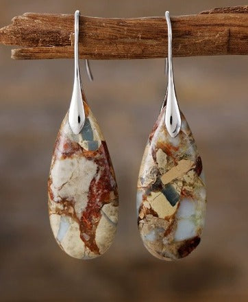 أقراط حجر بيضاوي أنيقة