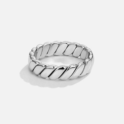 Calera twisted ring in silver