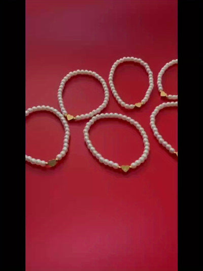 سوار الحرف الأول للقلب الأنيق A-Z