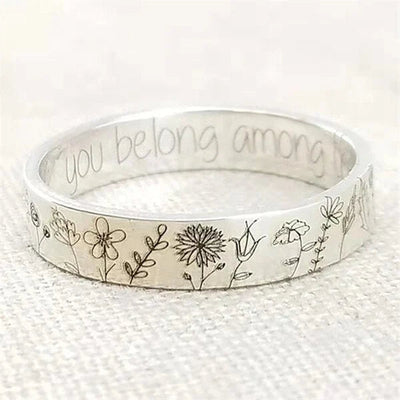 simple silver ring 