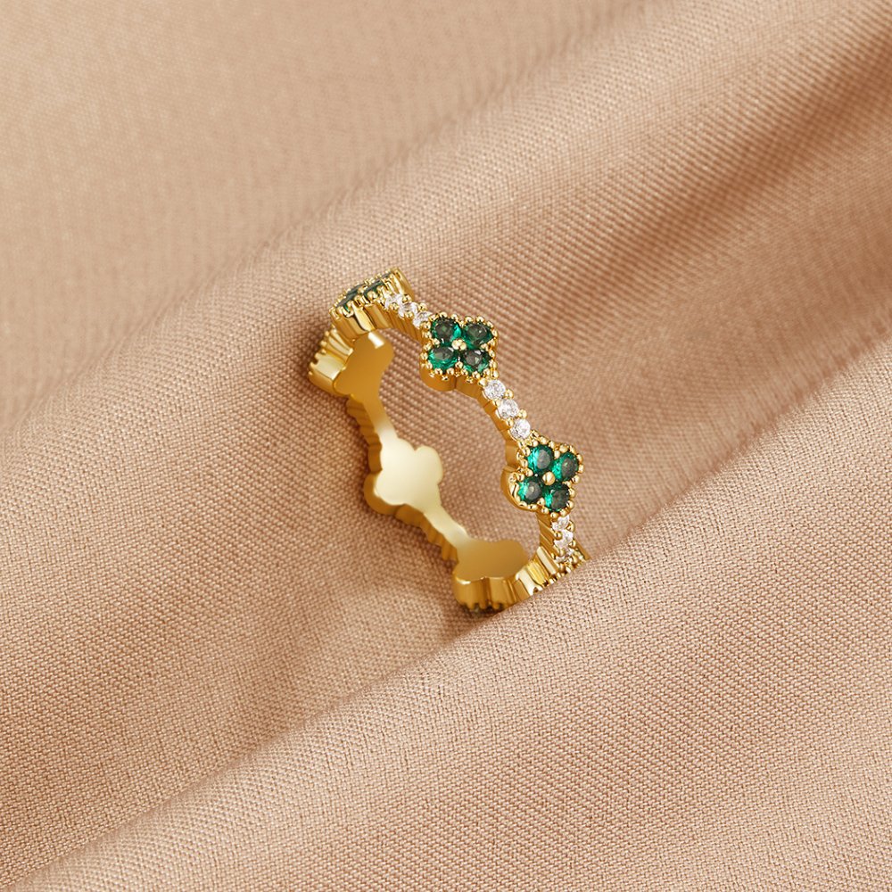 Glock - Clover Leaf Crystal Ring