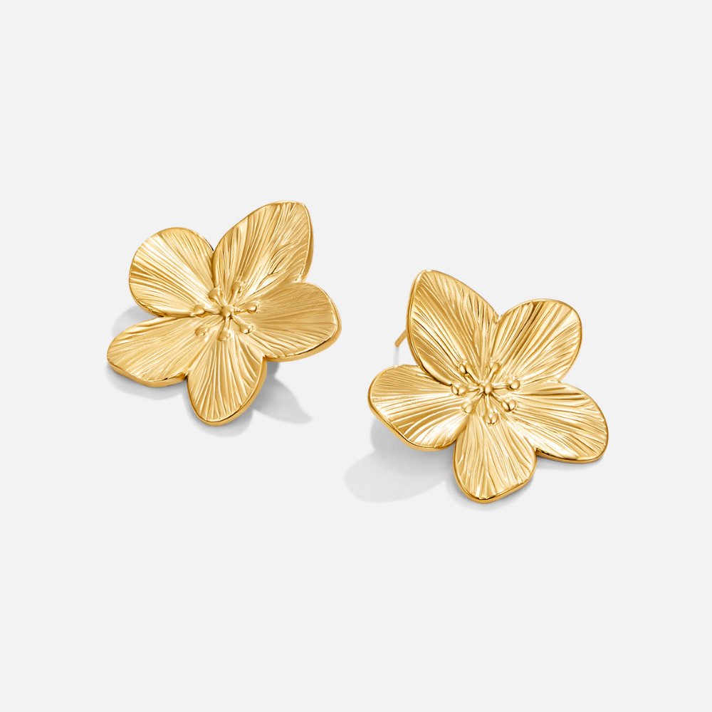 gold earrings