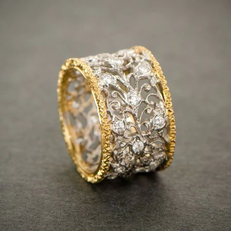 Mika - Antique Zirconia Evie Ring 