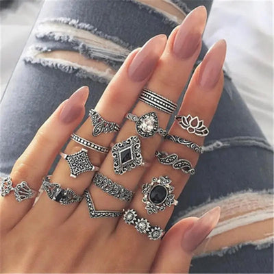 Unique package containing 8 to 12 rings