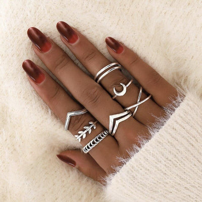 Unique package containing 8 to 12 rings