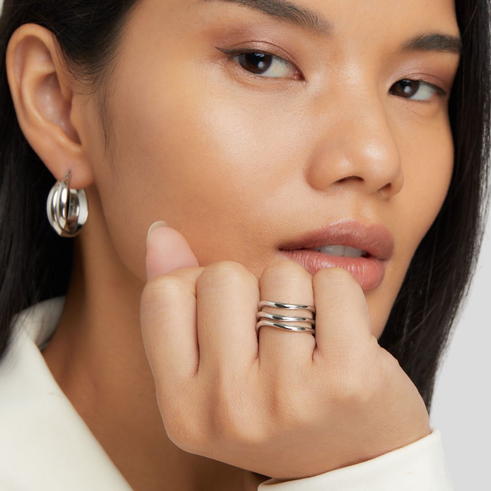 Multi-layered silver ring