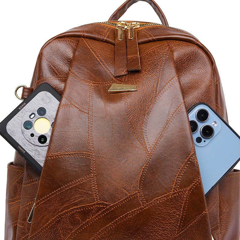 Vespa - A Timeless Everyday Backpack 