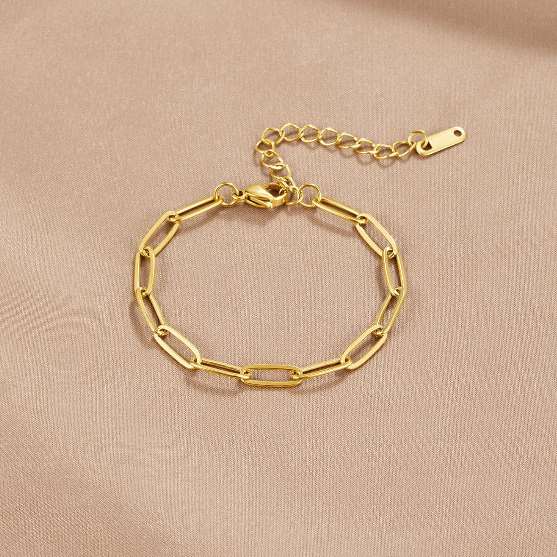 gold bracelet