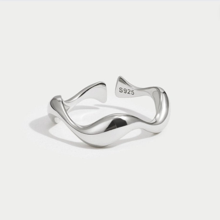 Waves - Simple Ring