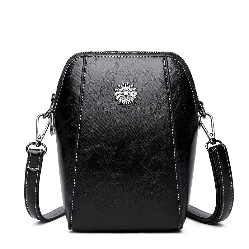 Vienna - Small Solid Handbag