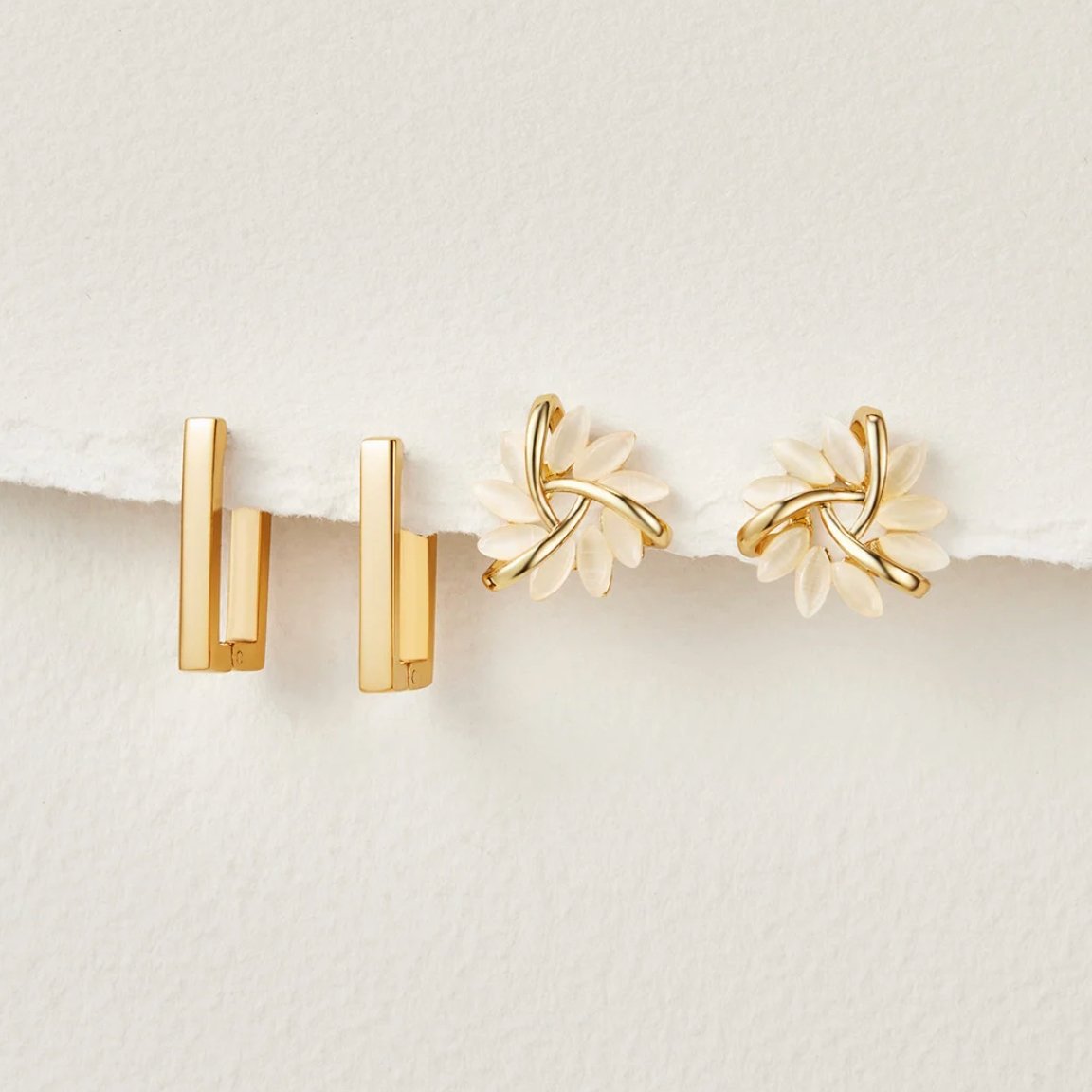 Julia Petal and Ring Bundle